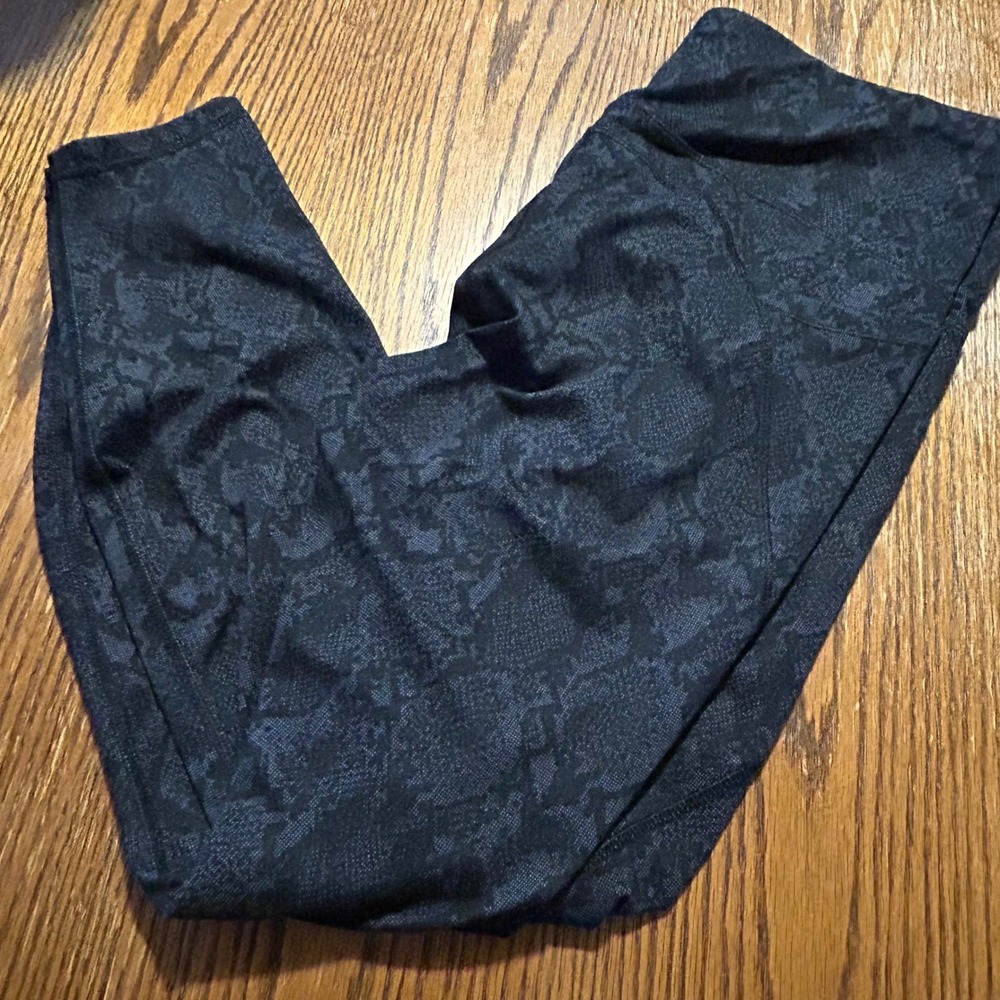 All In Motion Womens XXL Black Snakeskin Print High Waisted‎ Athletic Leggings